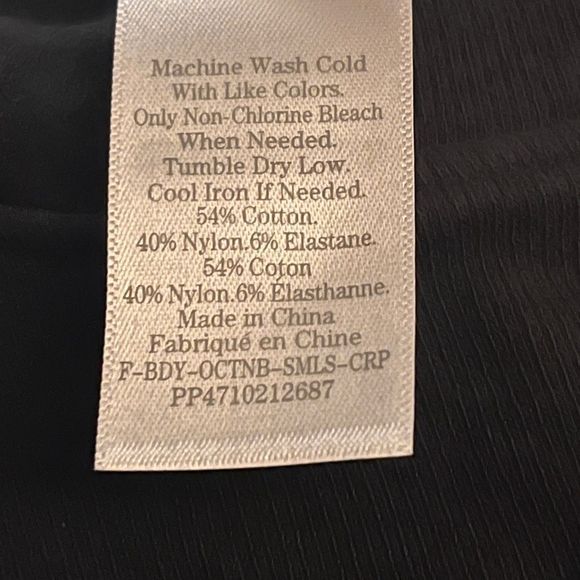 NEW Everlane The Seamless Tee XS/S Black Ribbed Short Sleeve Crew Crop Top Shirt - Picture 6 of 8